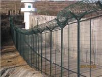 358密紋護(hù)欄網(wǎng)及相關(guān)圍欄設(shè)施產(chǎn)品推薦