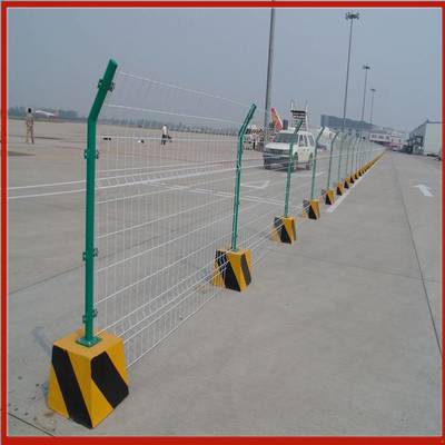 武漢鐵路護(hù)欄網(wǎng)價格分析及選購指南